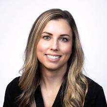 Kelly Hayes Headshot